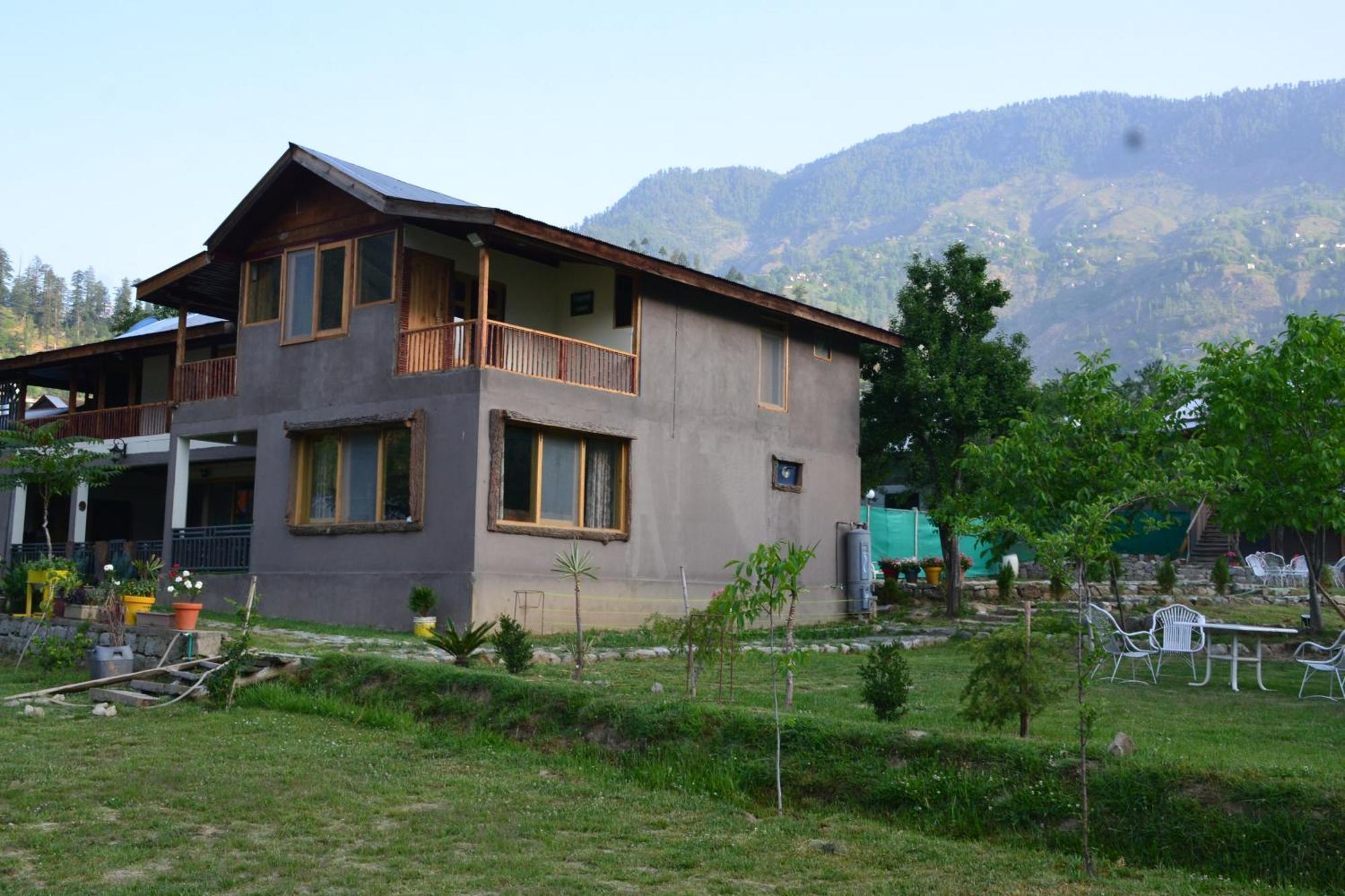 West End Lodges Neelum Exterior foto